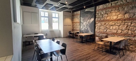 Bistro Perspektiva 10
